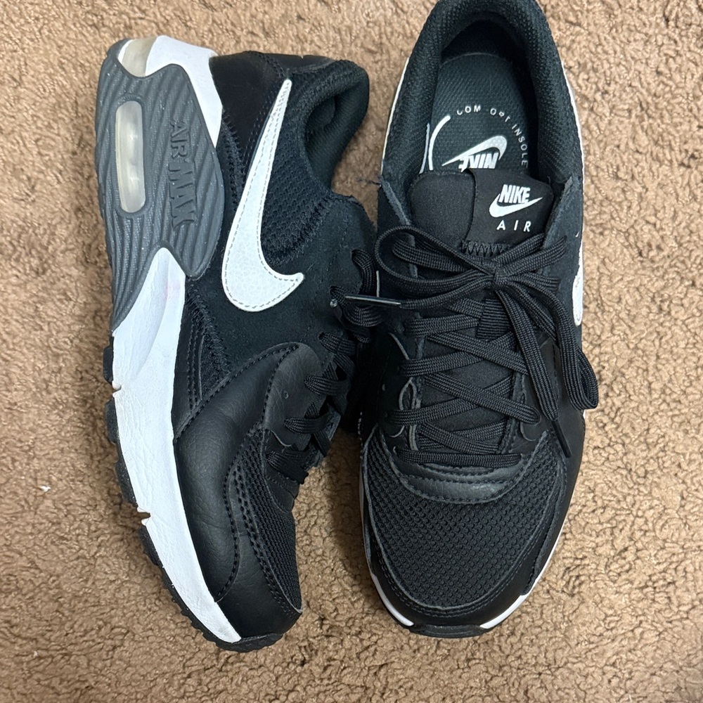 Nike Air Black and White max  Athletic Shoes